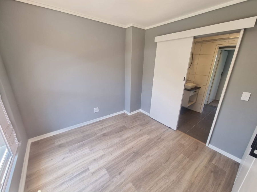 To Let 3 Bedroom Property for Rent in Scott Estate Western Cape